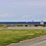 次世代エネルギーとして注目される洋上風力発電